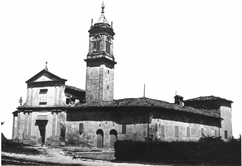 Chiesa e canonica prima del rifacimento nel 1955